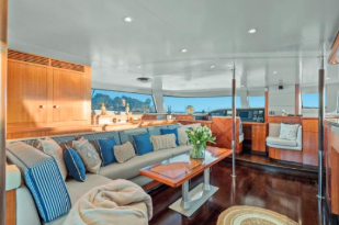 Location du catamaran Moby-Dick pour 20 personnes à HYERES