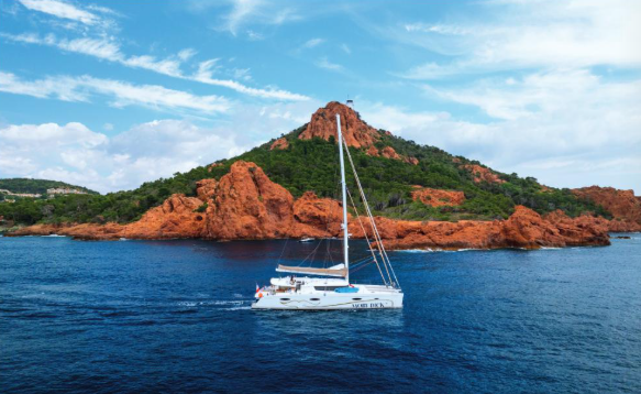 Location du catamaran Moby-Dick pour 20 personnes à HYERES