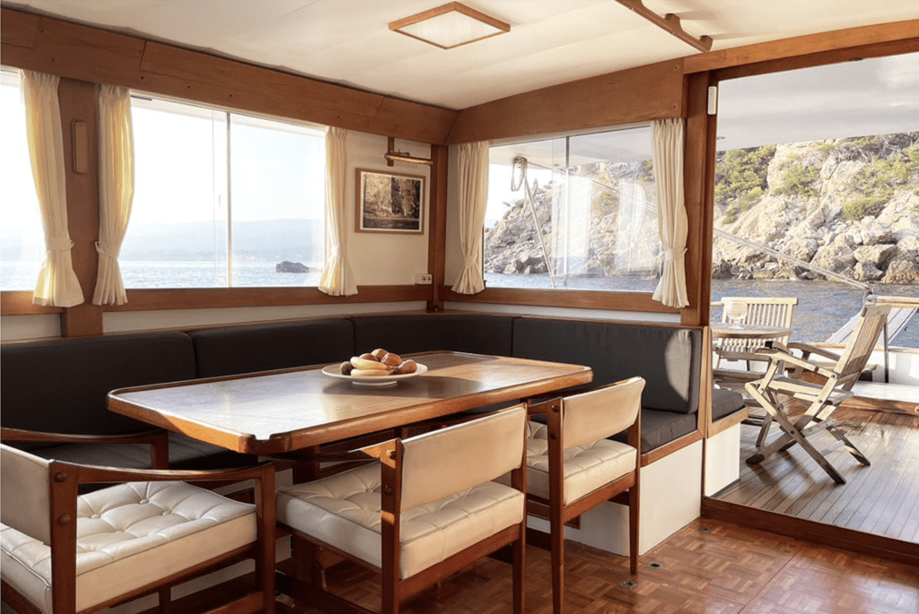 Location de Yacht Grand Banks 50 Ghimar pour 15 personnes - bateau avec agrément Parc Réserve des Calanques