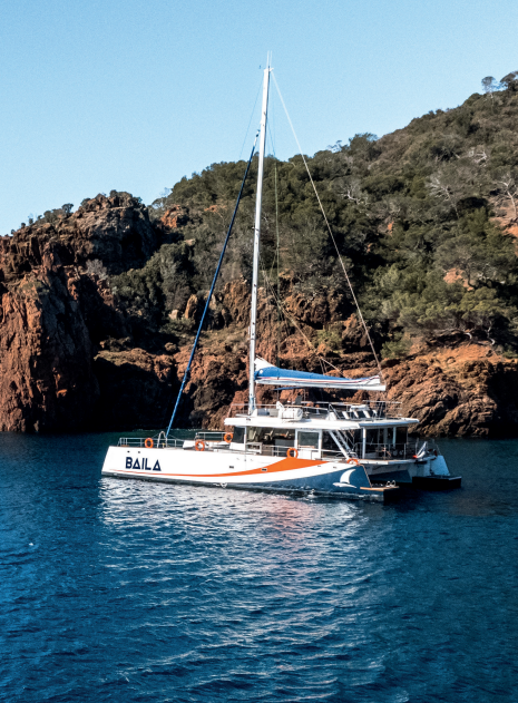 Location maxi catamaran Baila pour 100 personnes (146 max) à saint Raphael
