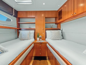 Location du catamaran Moby-Dick pour 20 personnes à HYERES