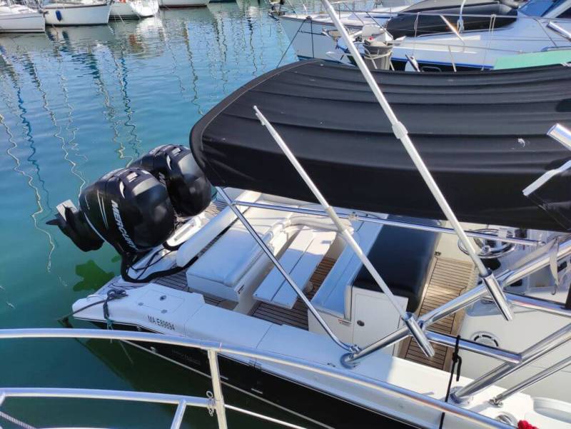 Location de Craft 360 Open : Al Dhaen à Marseille - Bateau agréé Parc National des Calanques