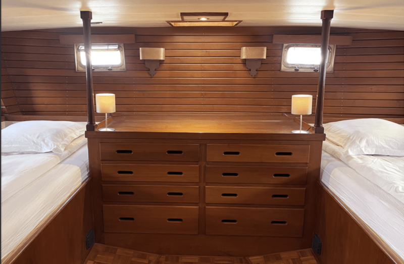 Location de Yacht Grand Banks 50 Ghimar pour 15 personnes - bateau avec agrément Parc Réserve des Calanques