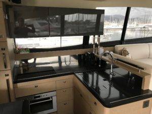 Location yacht de luxe : prix pour une journée dans les Calanques