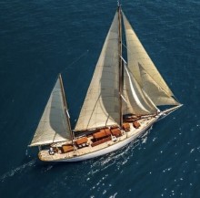 Notre zone d'activité pour ce service Location d'un yachts avec skipper pour un groupe de personne pour une journée à